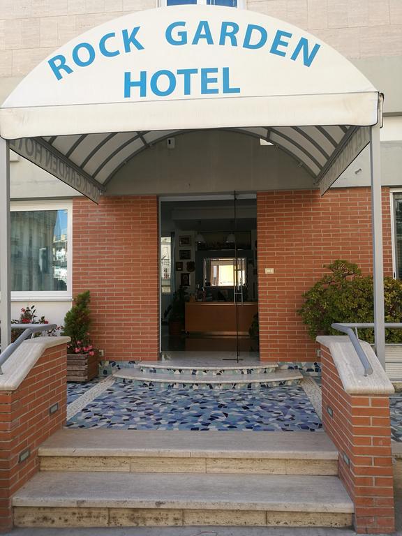 Rock Garden Bed & Breakfast Gaeta Bagian luar foto